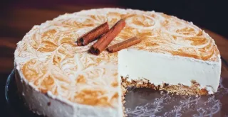 Receta de Tarta de crema de coco y manzana en monsier cuisine.