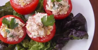 Recipe of Tomato stuffed with French fries and mayonnaise